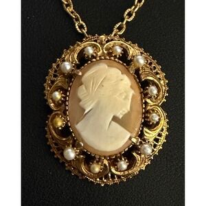 Vintage Florenza Cameo Necklace